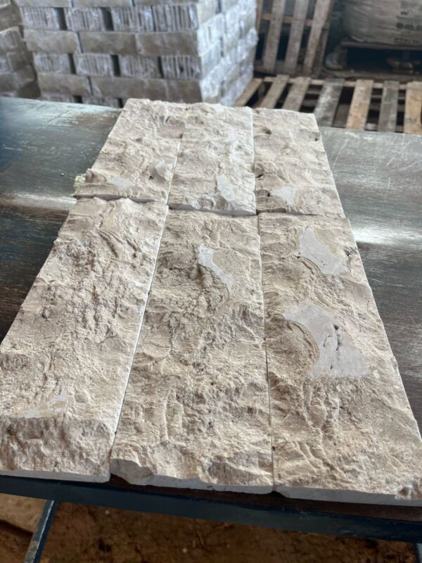 Travertino Rock Face - Image 4